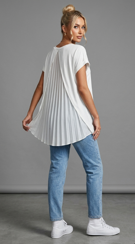 Clara™ | Camiseta de manga corta con diseño combinado